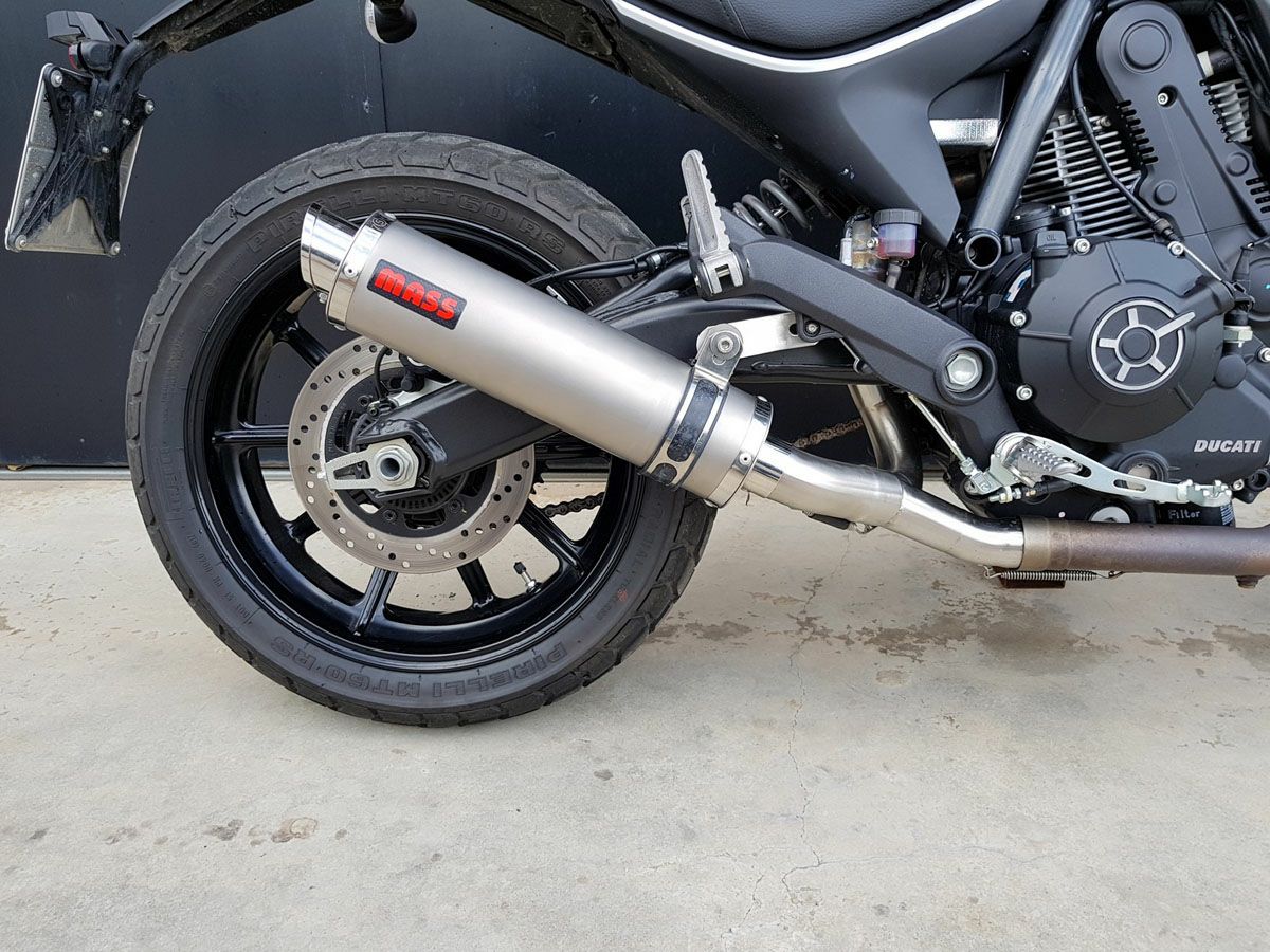 ドゥカティ・スクランブラー　sixty2マフラー 取扱説明書付き ドゥカティ スクランブラー400 Sixty2 GP1 ステンレス スリップオン