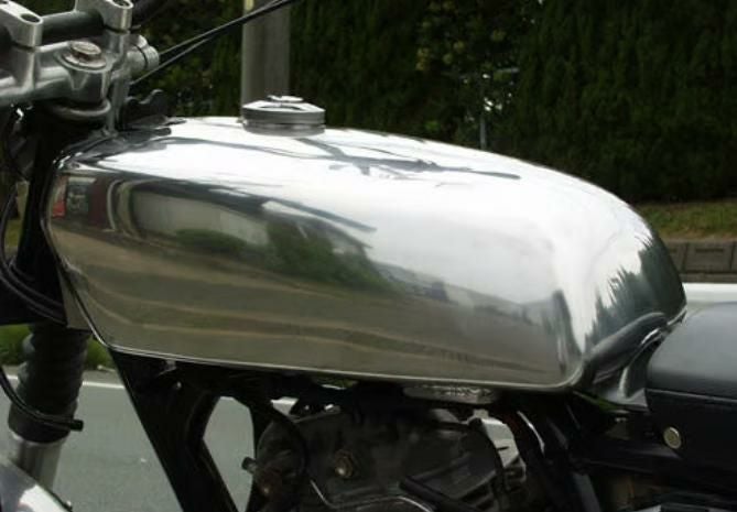 ヤマハ SR400 SRCB アルミタンク バフ無し BIGCEDAR | バイクカスタム