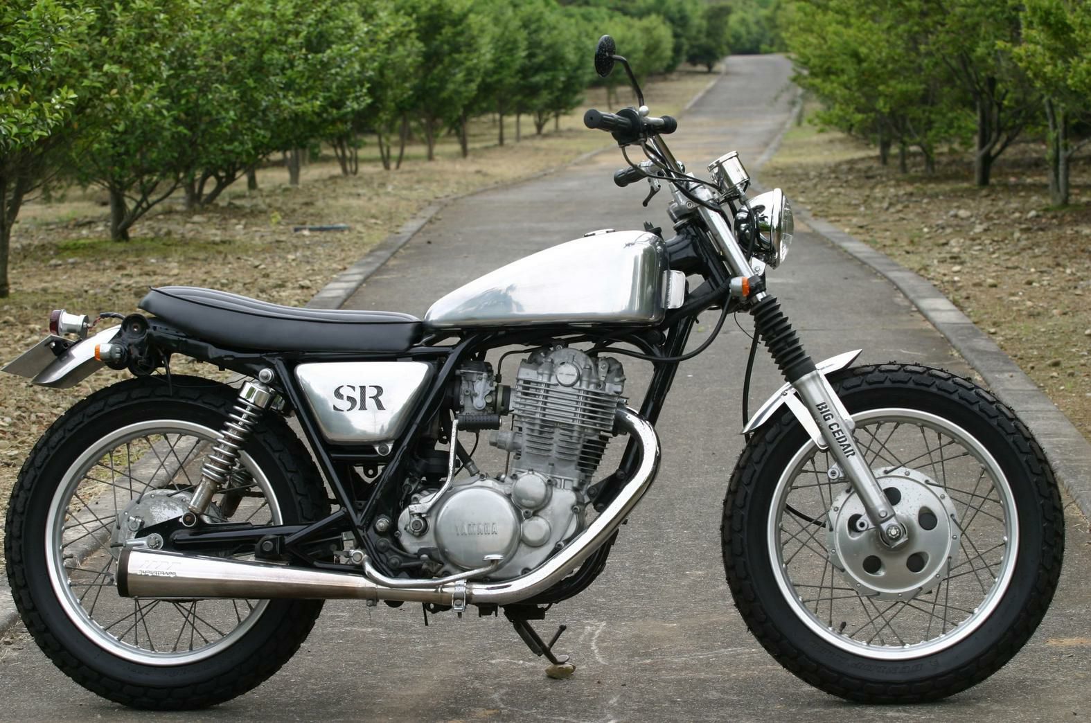 ヤマハ SR400 ストレッチスポーツスター バフ無し BIGCEDAR | バイク