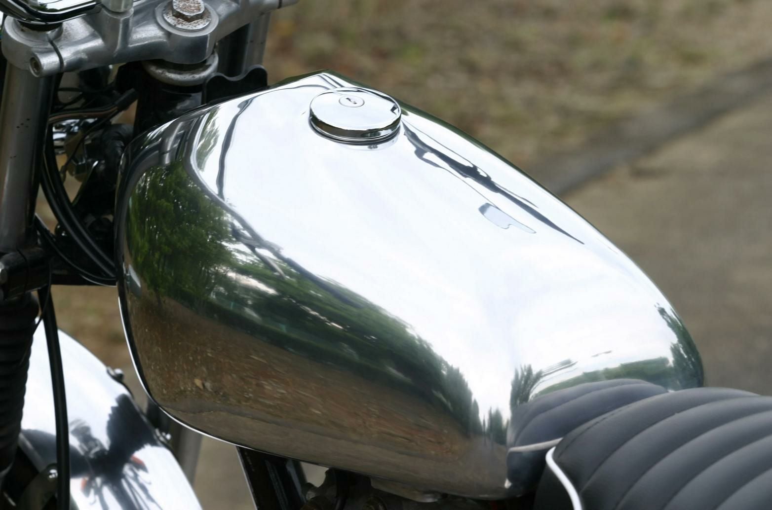ヤマハ SR400 SRXT アルミタンク バフ無し BIGCEDAR | バイクカスタム