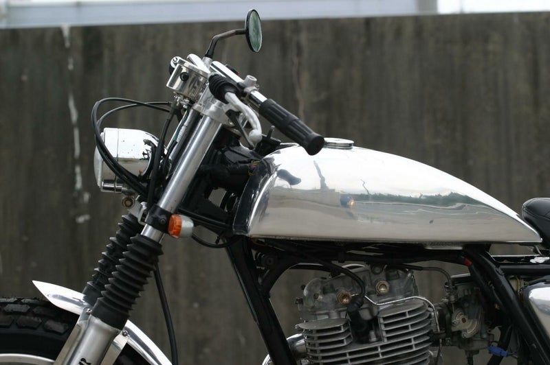 ヤマハ SR400 アルミナロータンク バフ仕上げ BIGCEDAR | バイク 
