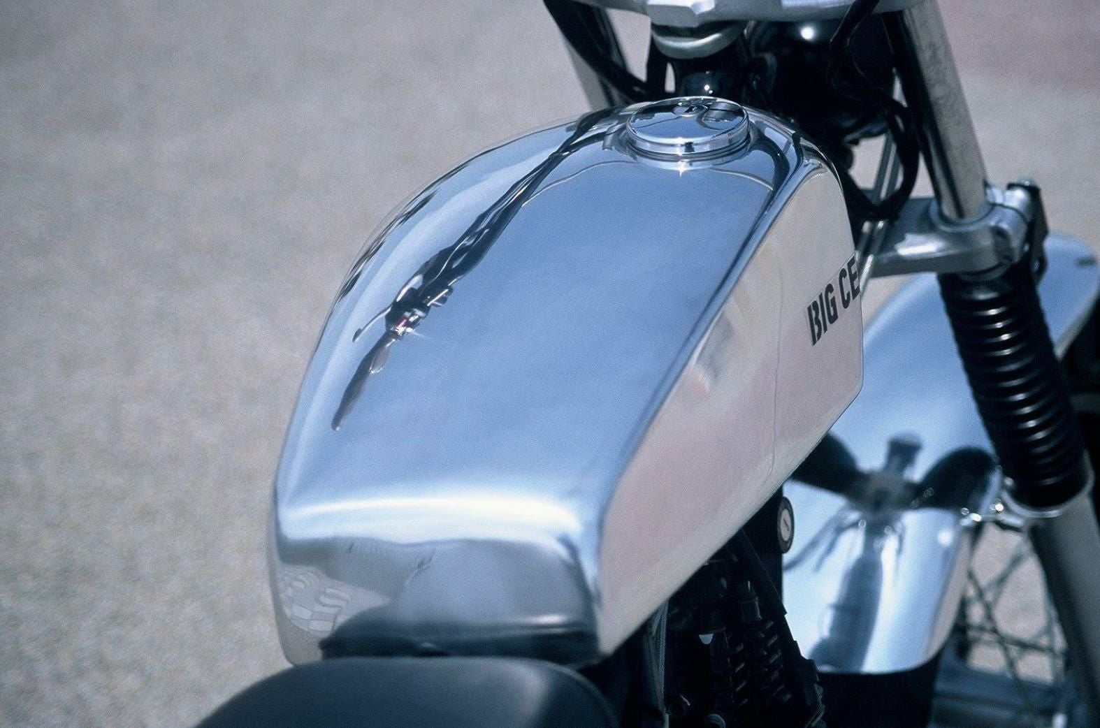 TW200   白タンク 楽天市場】Tw（タンク｜外装パーツ）：パーツ<バイク用品<車用品