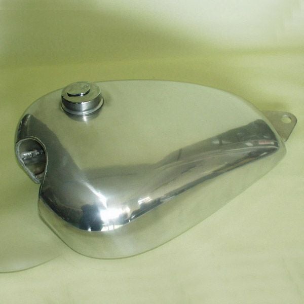 TWタンク 9000円 楽天市場】Tw（タンク｜外装パーツ）：パーツ<バイク用品<車用品