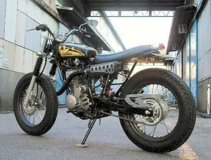 ホンダ FTR223 フラットサイド アルミタンク バフ仕上げ BIGCEDAR