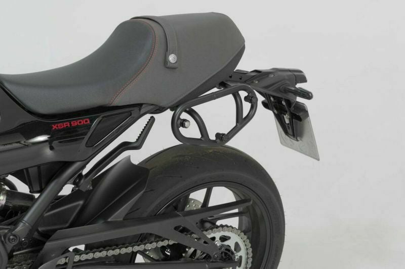 ヤマハ XSR900 2022- サイドバッグステー 左側 SW-MOTECH | バイク