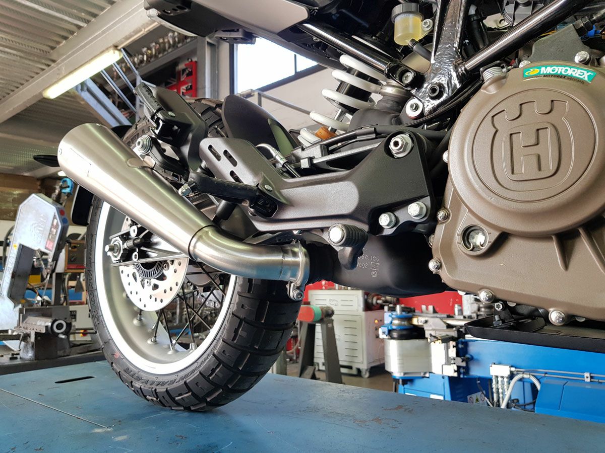 ハスクバーナ スヴァルトピレン401 ステンレス Tromb スリップオンマフラー MASS Exhaust_5