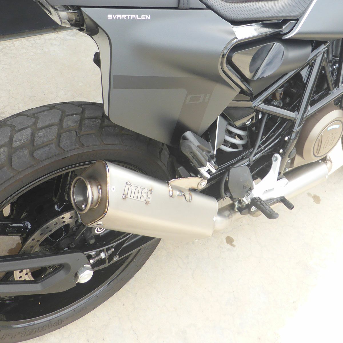 ハスクバーナ スヴァルトピレン701 Rombo チタン スリップオンマフラー MASS Exhaust_1