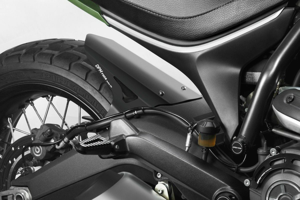 DUCATI スクランブラー800 15-22 リアフェンダー アルミ ブラック DPM