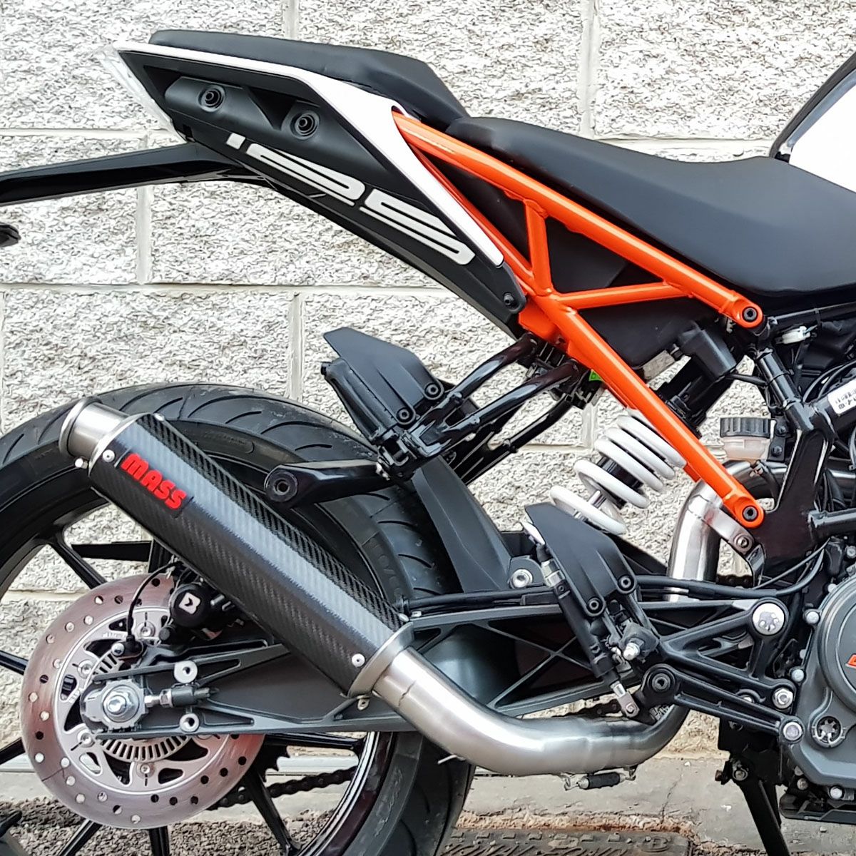 DUKE125 カスタム多数！今月24日までに取引できる方値下げします 125DUKE カスタム パーツ
