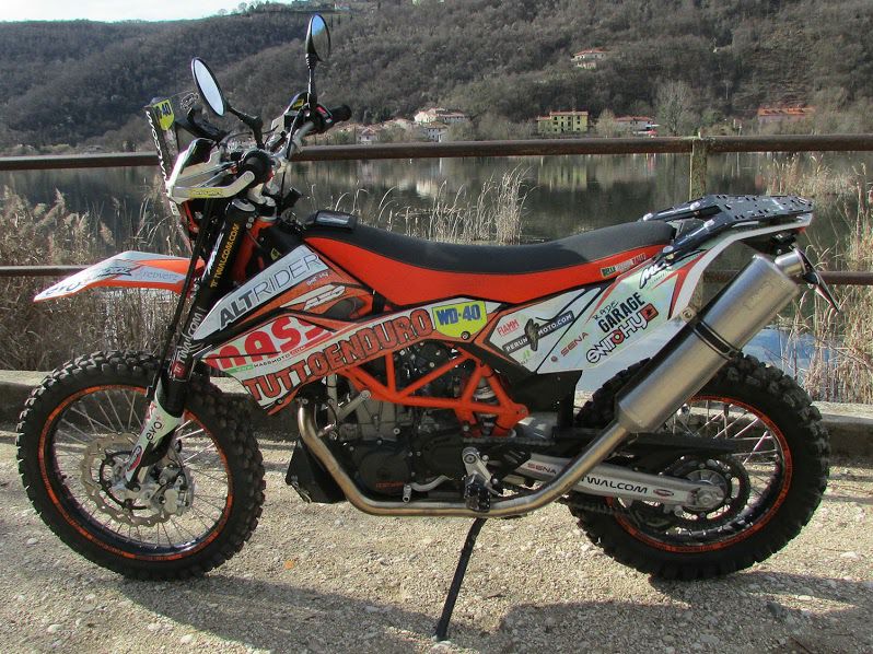 KTM 690エンデューロ/SM オーバルステンレス フルエキゾーストマフラー