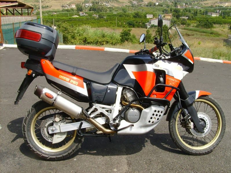 XRV750 アフリカツイン オーバルチタン スリップオンマフラー MASS