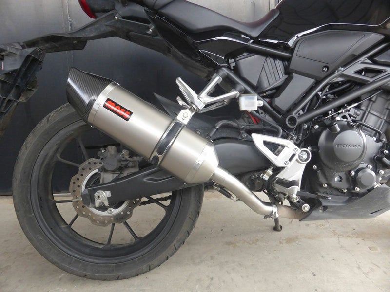 CB250R/CB300R オーバルチタン スリップオンマフラー カーボンチップ 