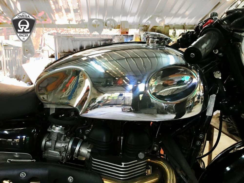 空冷ボンネビル T100 スクランブラー スラクストン アルミタンク