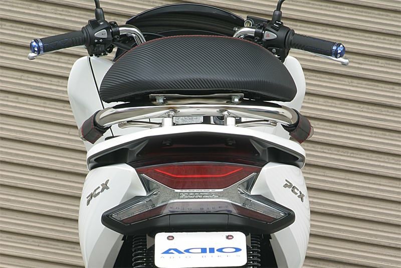 PCX125/150/160/HV バックレスト＆タンデムバー カーボンブラック