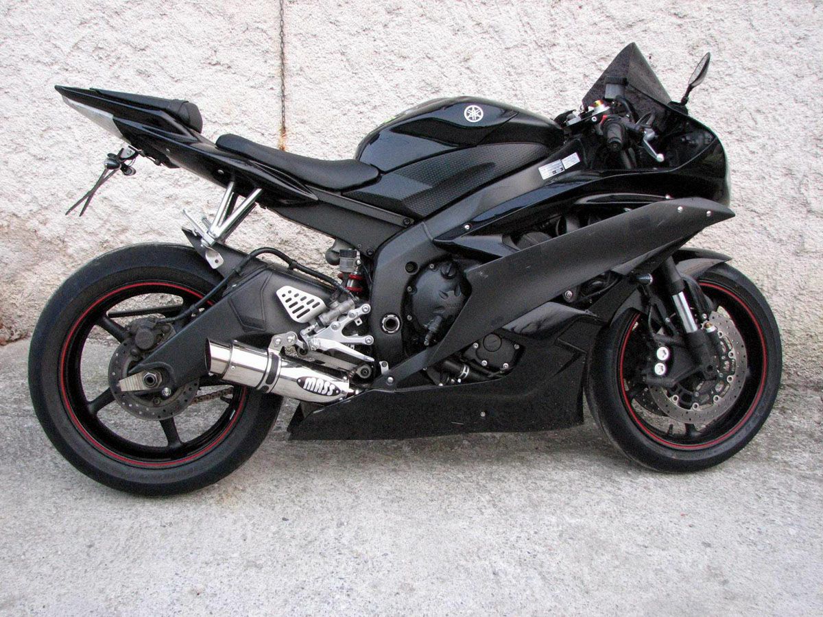 YZF-R6 06-20 GP1 ポリッシュステンレス スリップオンマフラー(ロー