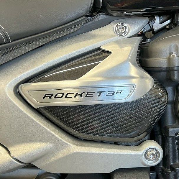 トライアンフ ロケット3R/ロケット3GT サイドパネル ドライカーボン トライアンフ ロケット3R/ロケット3GT サイドパネル ドライカーボン