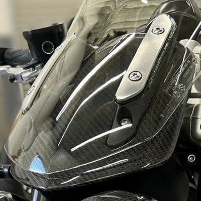 トライアンフ ロケット3R/ロケット3GT スクリーンカバー ドライ triumph rocket3R用スポーツスクリーン