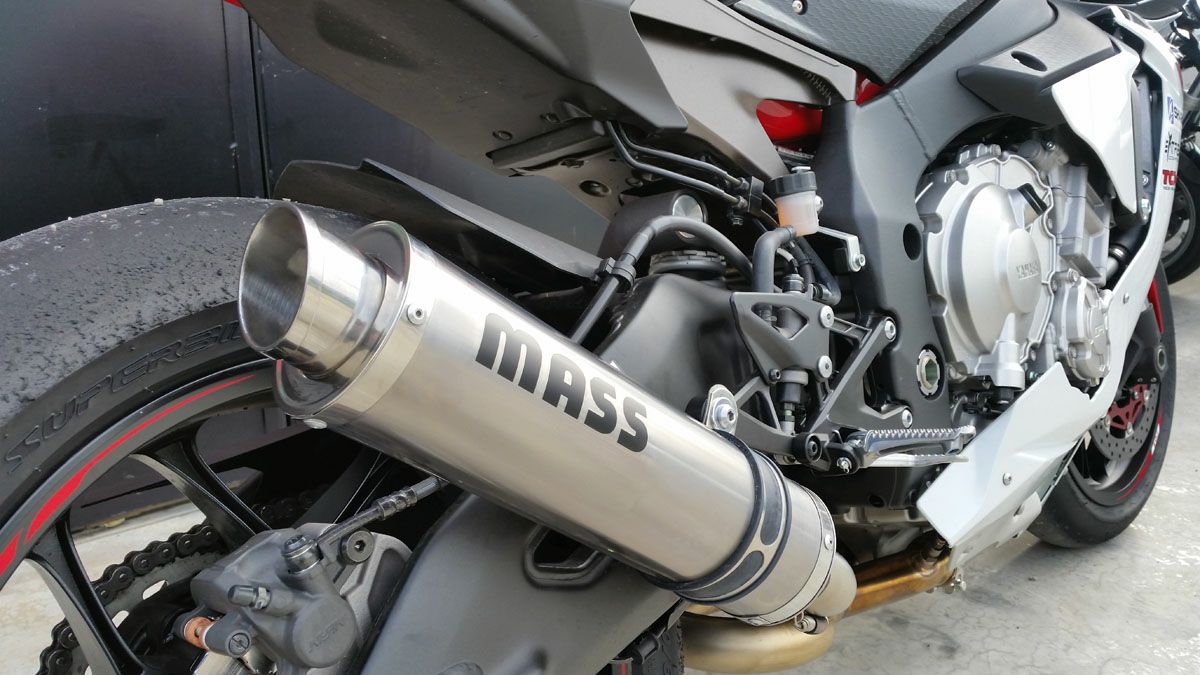 YZF-R1/R1M 15-20 GP1チタンマフラー+触媒デリートパイプ MASS Exhaust