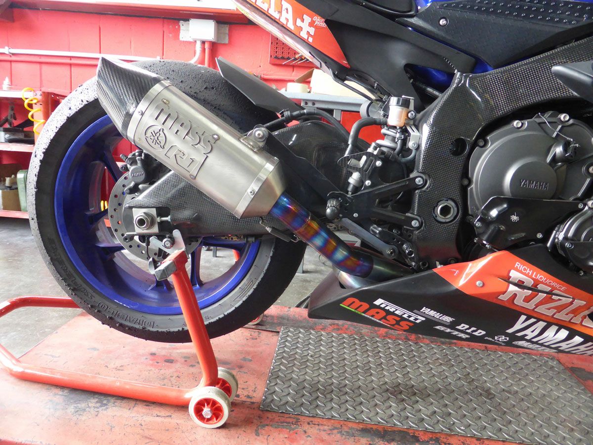 YZF-R1/R1M 15-20 フレイムチタンマフラー+触媒デリートパイプ