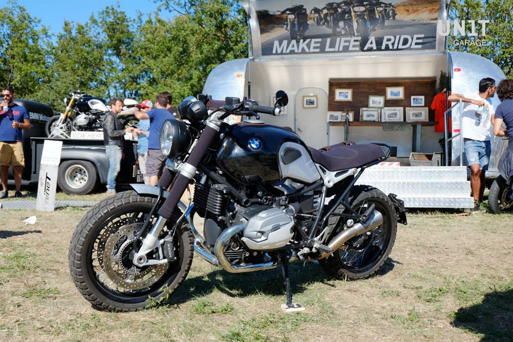 BMW RnineT スリップオンマフラー ローパイプ ステンレス＆チタン UNIT
