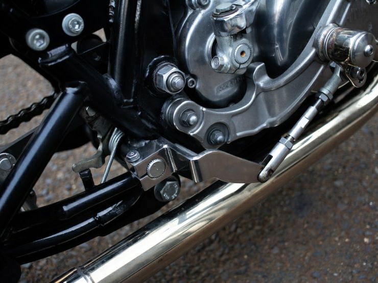 ヤマハ SR400/500用 ミッドハイステップキット モーターロック 