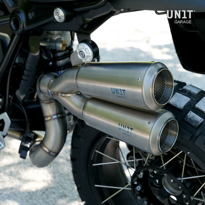 BMW RnineT Scrambler スリップオンマフラー ダブルハイパイプ