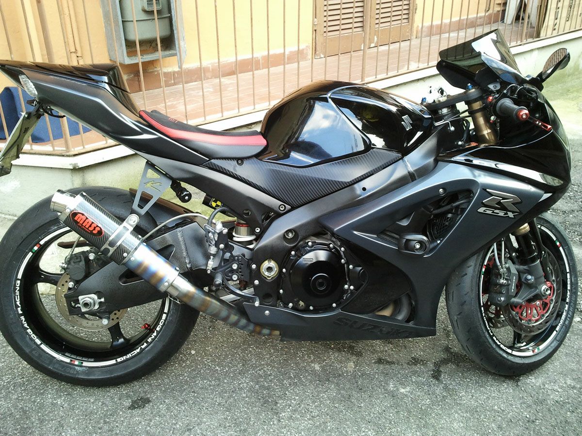 GSX-R1000 M1スタイル フレイムチタン/カーボン スリップオンマフラー
