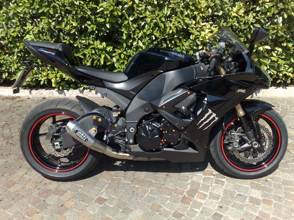 ZX-10R 08-09 Trombカーブチタン スリップオンマフラー MASS Exhaust