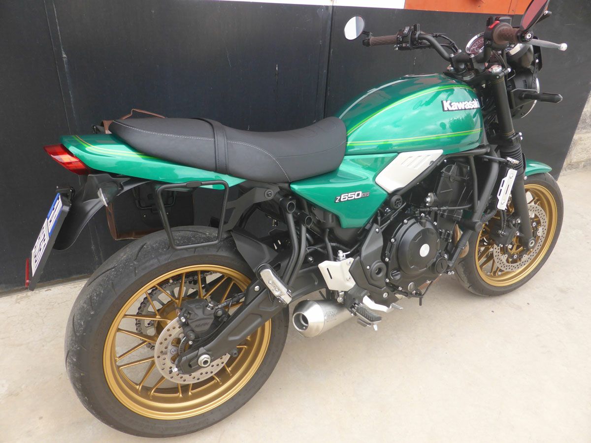 Z650RS Tromb ステンレス スリップオンマフラー MASS Exhaust | バイク