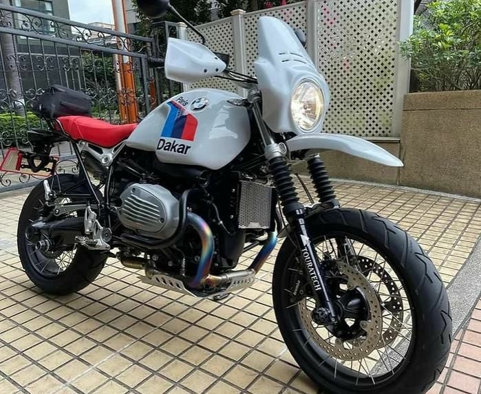 BMW RnineT MEGA オイルクーラー BMW100周年記念 DKデザイン | バイク