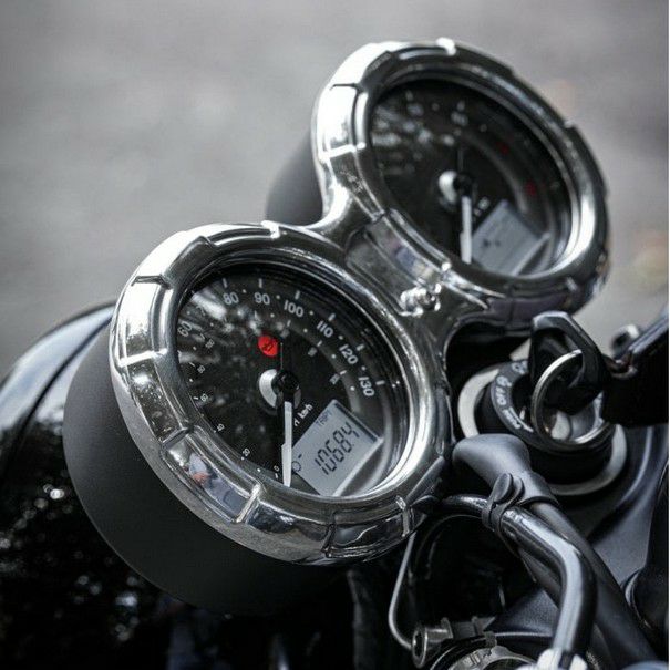 トライアンフ ボンネビル(Bonneville) T100&T120|メーター&メーター