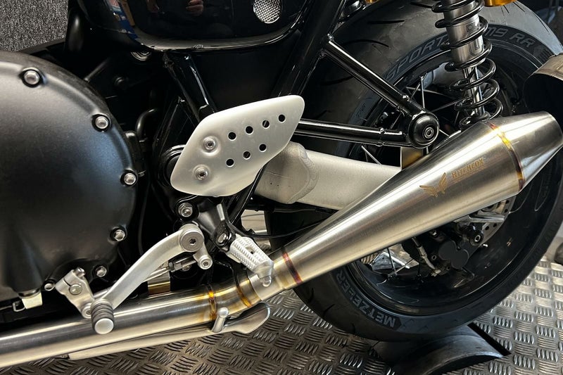 トライアンフ スラクストン 1200 R/RS フルシステム コーンタイプ 