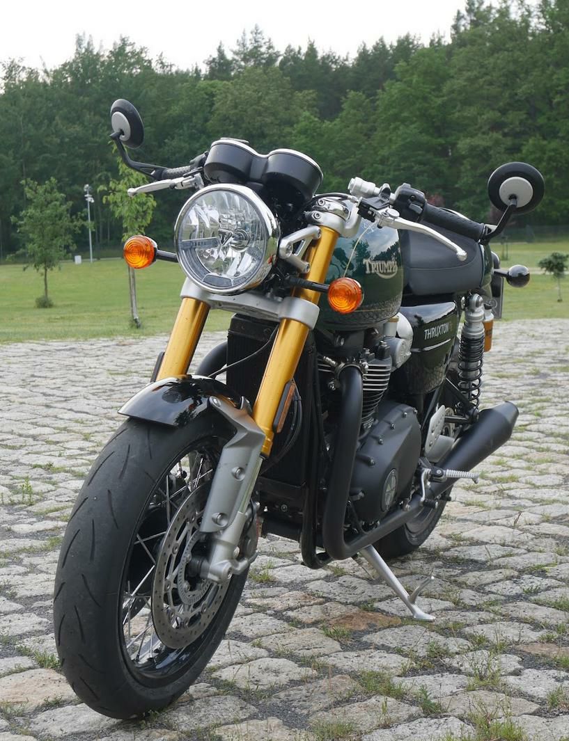 トライアンフ スラクストン 1200 R/RS フルシステム コーンタイプ