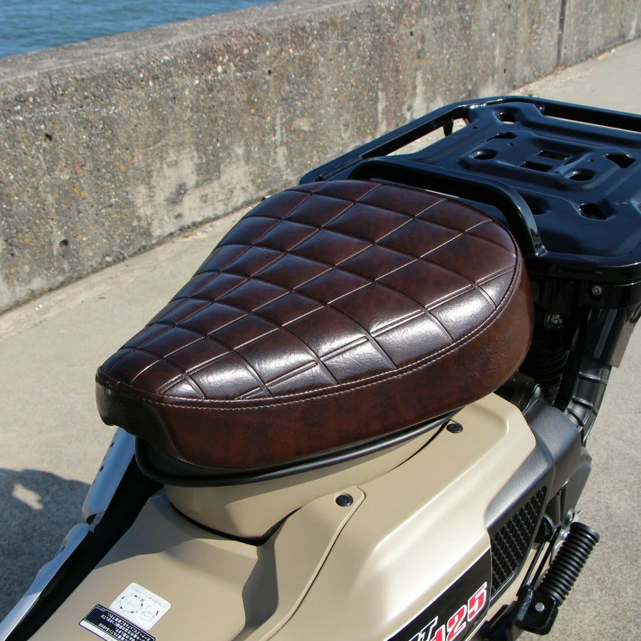 ハンターカブ CT125 タックロール＆ダイヤモンドステッチ フロント