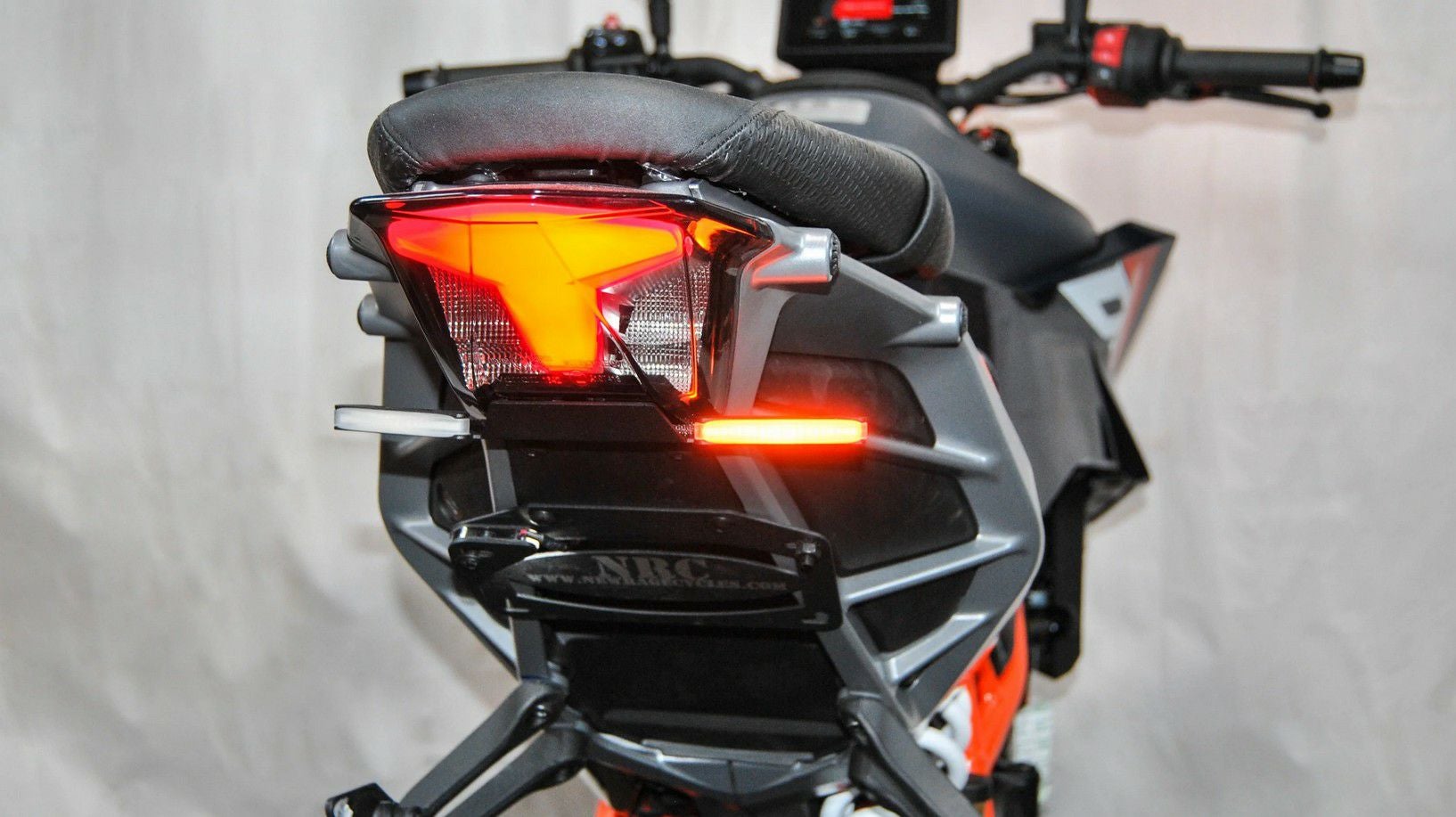 KTM 390 DUKE 24- フェンダーレスキット New Rage Cycles | バイク