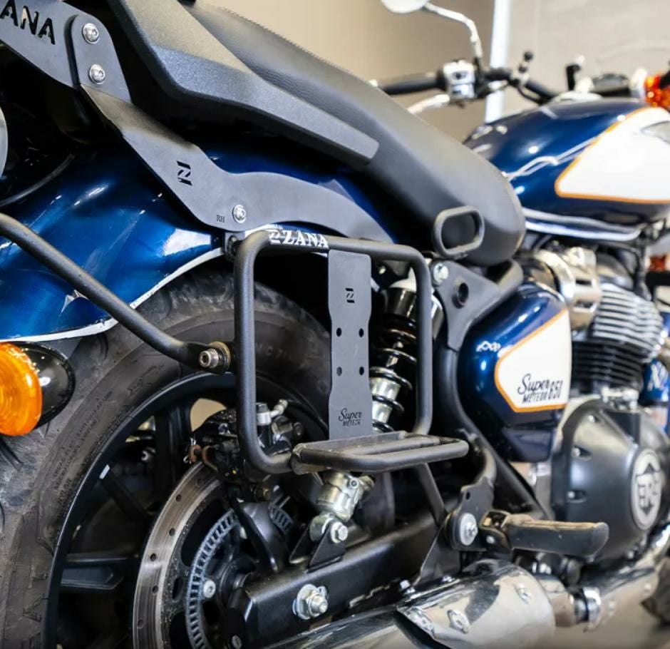 ロイヤルエンフィールド スーパーメテオ 650 サドルバッグサポート