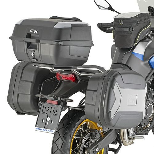 ☆キレイなPCX150トライク キーフリー バックギア GIVIトップケース 3 ☆キレイなPCX150トライク キーフリー バックギア GIVIトップケース 3