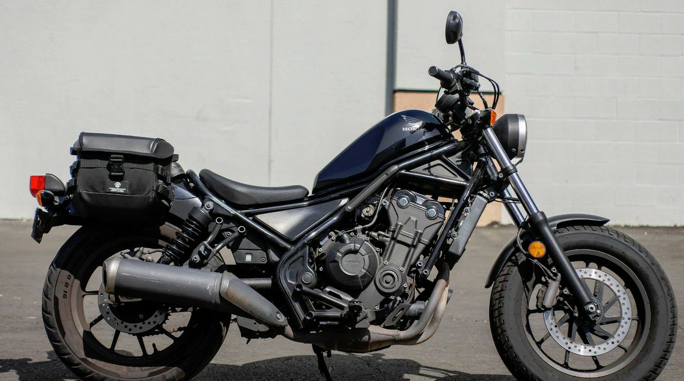 (お話中)ホンダ レブル250cc サイドバッグおまけ付き不動車書類あり クロスカブ ホンダ レブル 250 500 サイドバック カスタム 革 ブラック