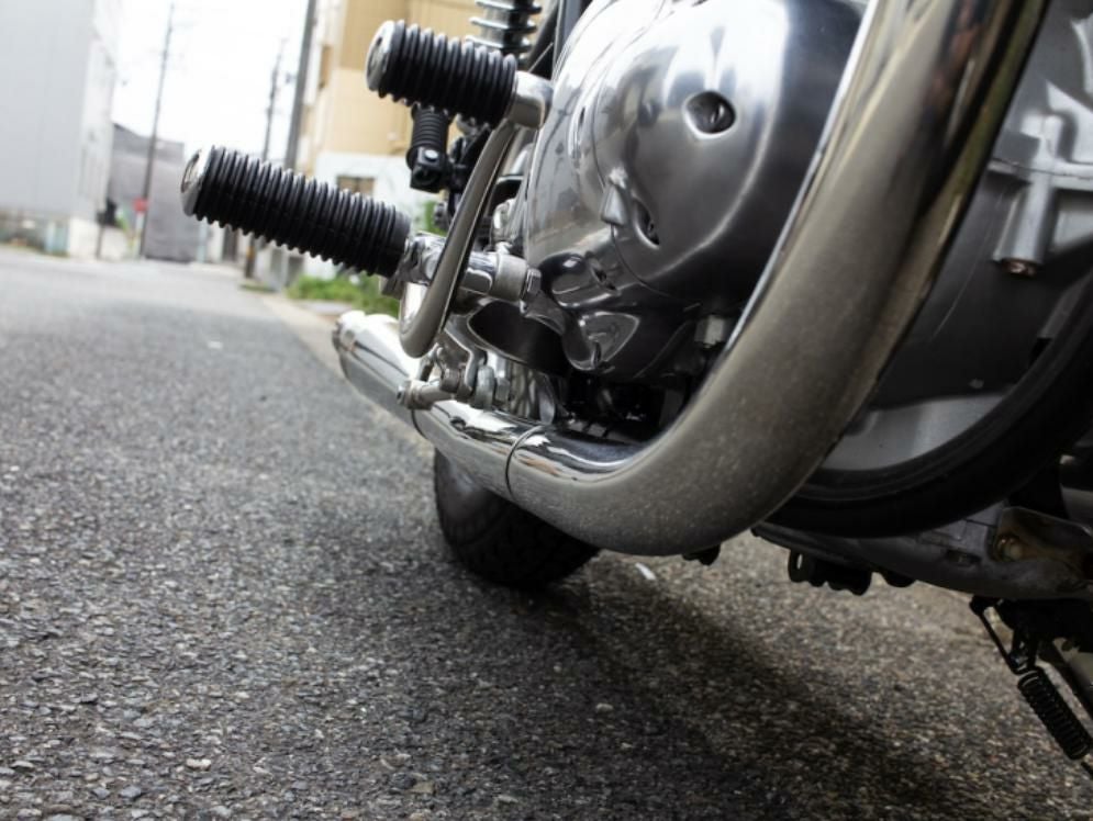 W650　走行18,000km　ワンオーナー　ノーマルパーツ揃ってます 1999 KAWASAKI W650 走行13km！というまさかの新古車を納車させて