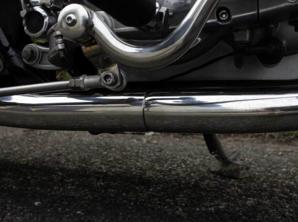 W650　走行18,000km　ワンオーナー　ノーマルパーツ揃ってます 1999 KAWASAKI W650 走行13km！というまさかの新古車を納車させて