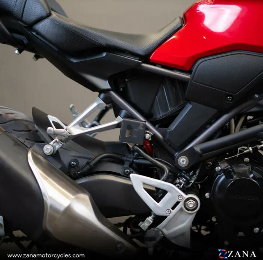 HONDA CB250R ガソリンタンク ホンダ [M-250514-2] HONDA CB250R ガソリンタンク ホンダの通販 by ACP_MOTO｜ラクマ