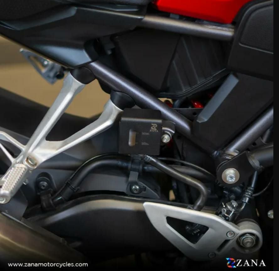 ホンダ CB250R/300R リアブレーキリザーバータンクカバー アルミ ZANA
