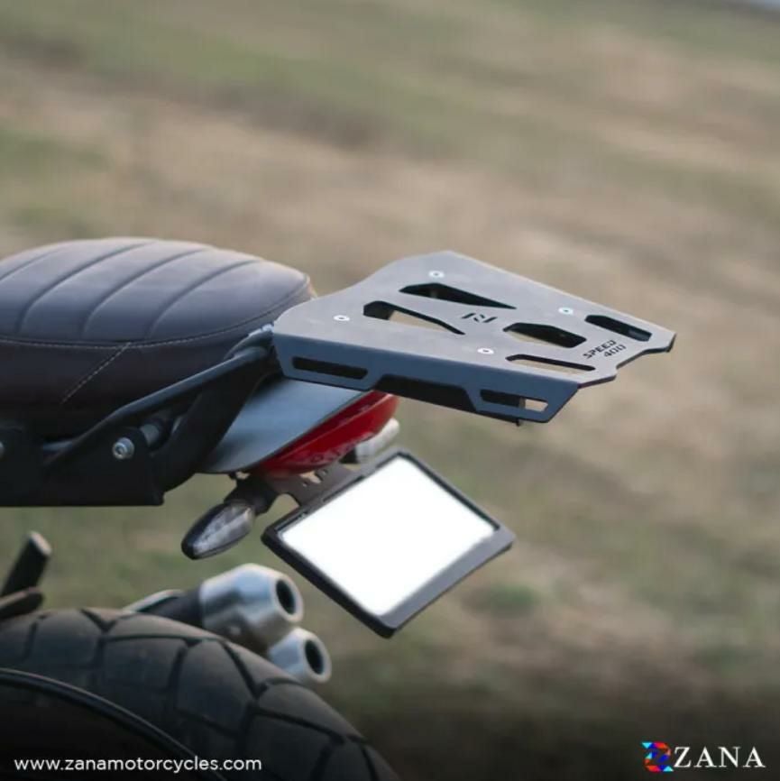トライアンフ スピード400/スクランブラー400X リアラック プレート付