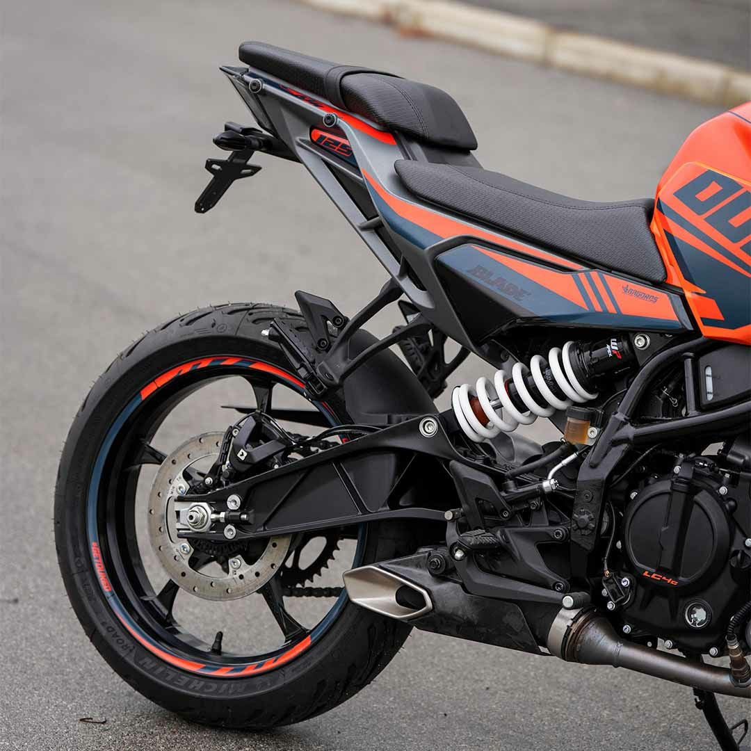 KTM デューク 125/250/390 24- フェンダーレスキット プレミアム