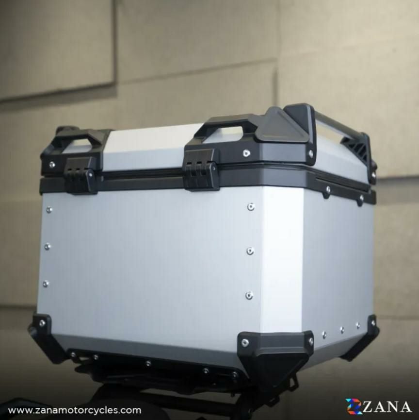 汎用 45 リットル アルミトップケース L-フラット シルバー ZANA