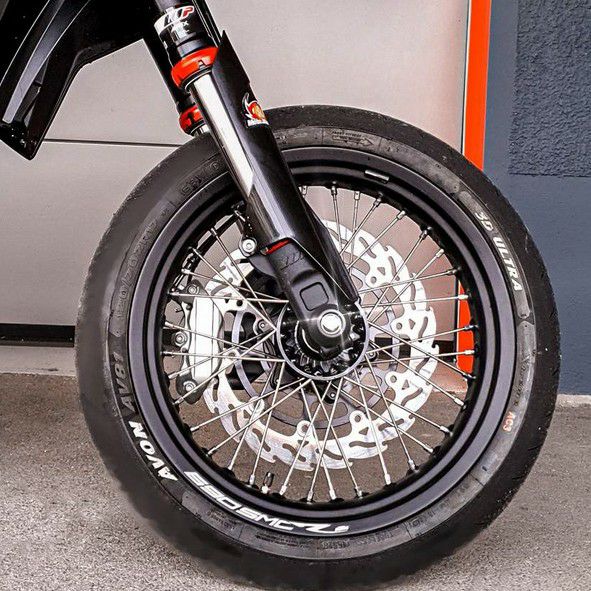 SHARK スリップオンマフラー SRC 4 チタニウム HUSQVARNA Svartpilen