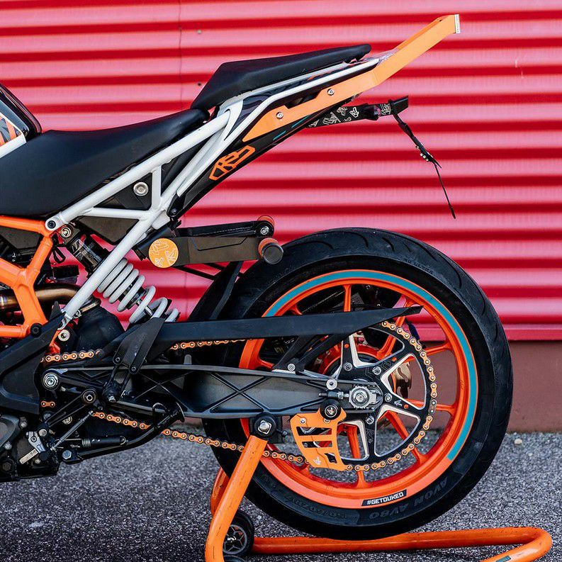 KTM デューク 125/200/250/390 17-23 ウィリーバー ブラック BAGOROS