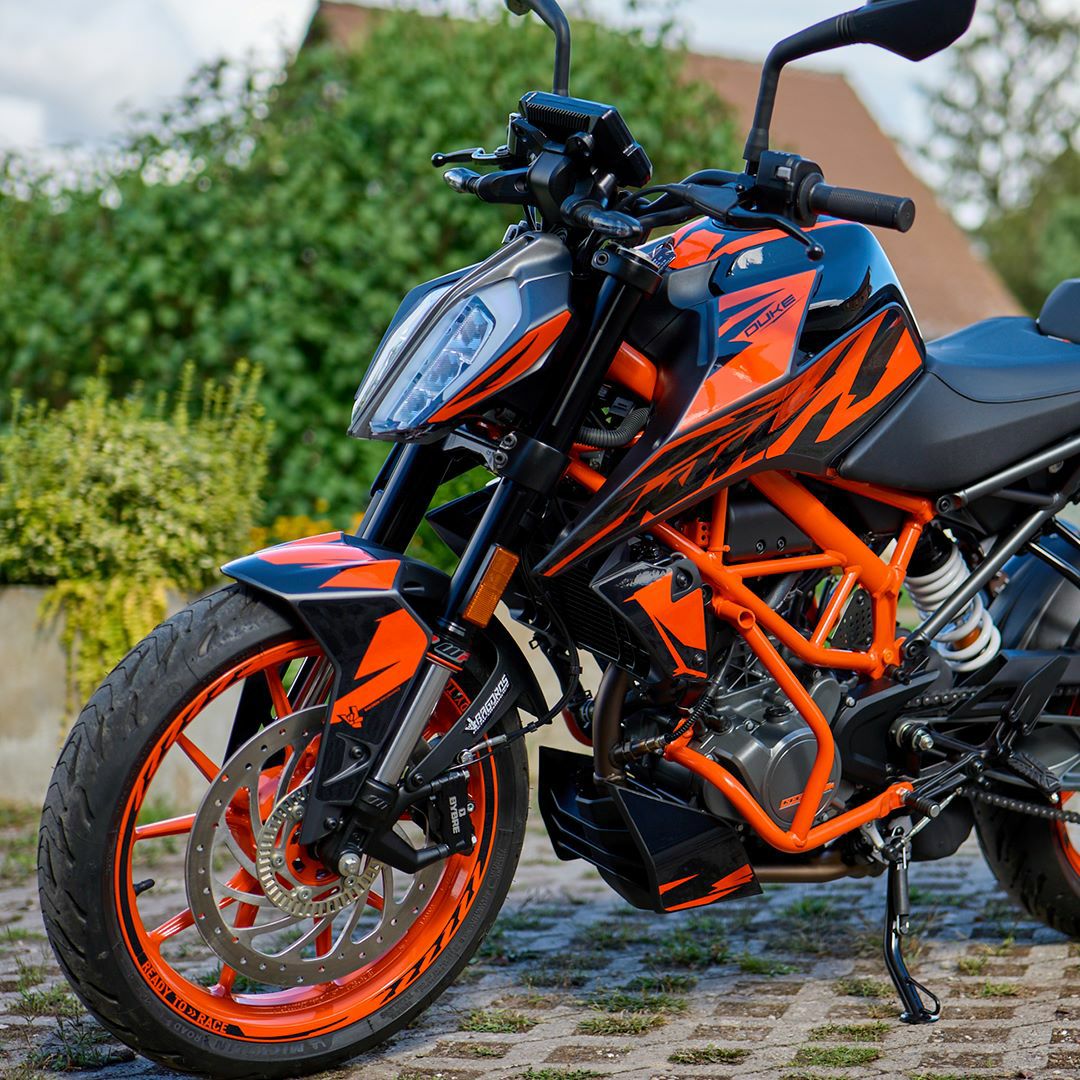 KTM デューク 125/200/250/390 17-23 ステッカーキット INFERNO