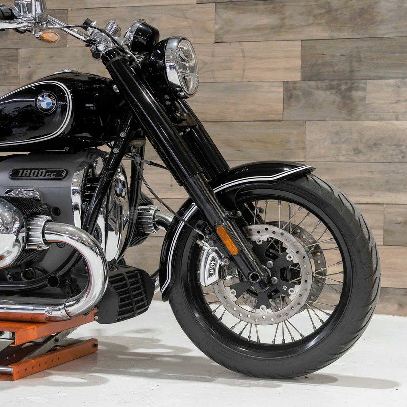 ★ R18★ロングフェンダー★ BMW R18シリーズ フロントフェンダー 