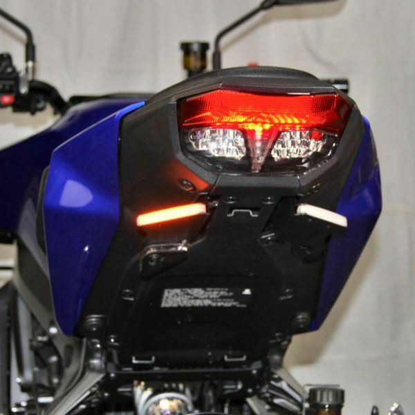 NEW RAGE CYCLES YZF-R6 ウィンカー ミラーキャップ Puig（プーチ） ウインカーマウント付きミラーキャップ (REARVIEW
